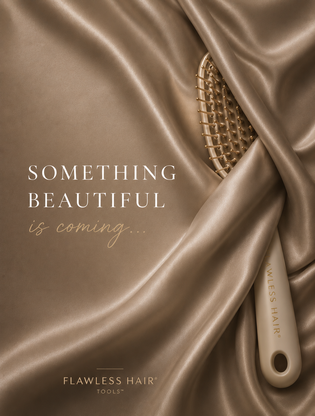 Flawless Hair® Self-Cleaning Brush